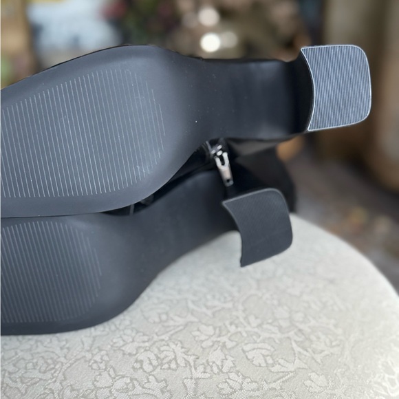 Elegant Black Women's Heeled Boots knee high boot - Picture 6 of 9